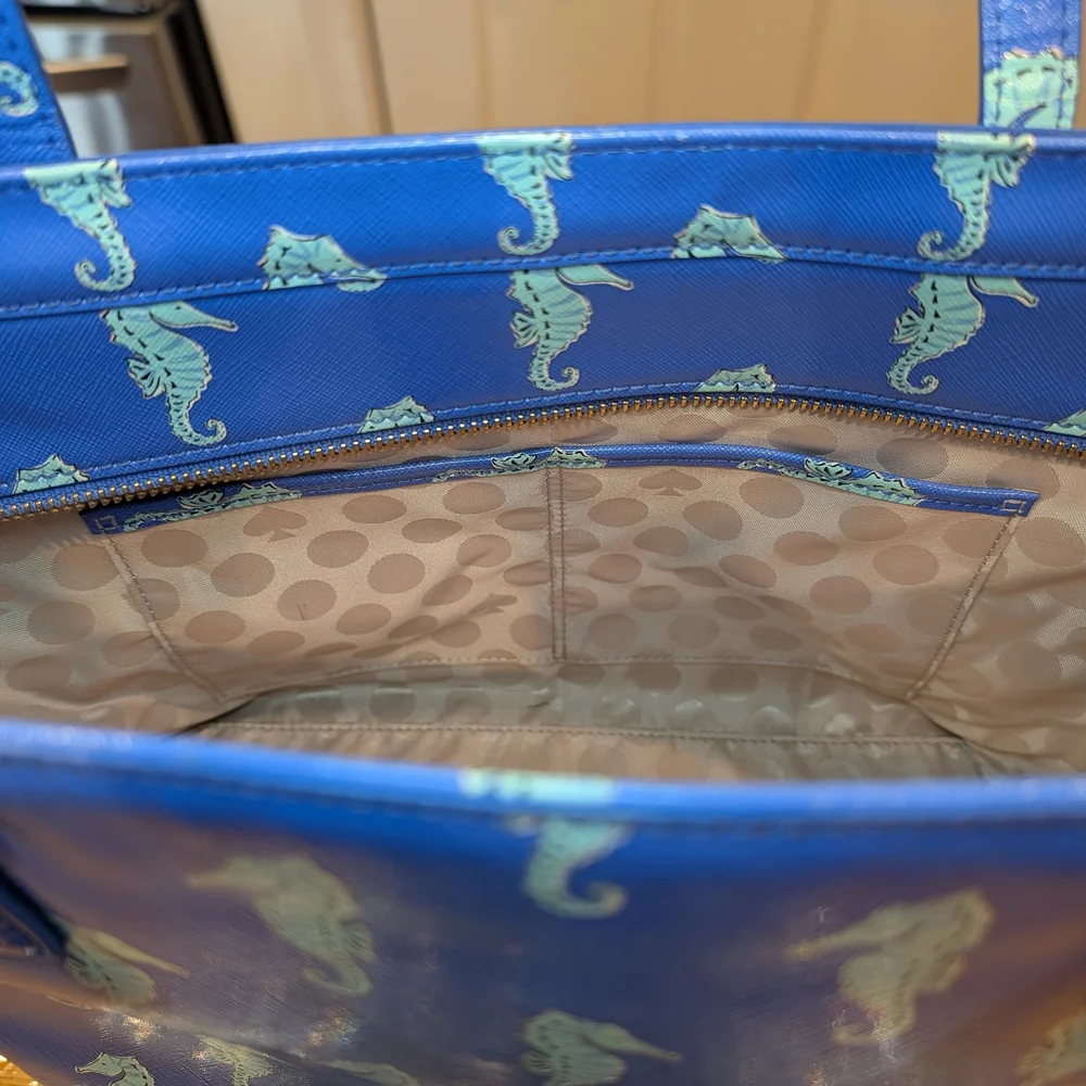 Kate Spade New York Cedar Street Seahorses Mini Harmony Tote Bag EUC